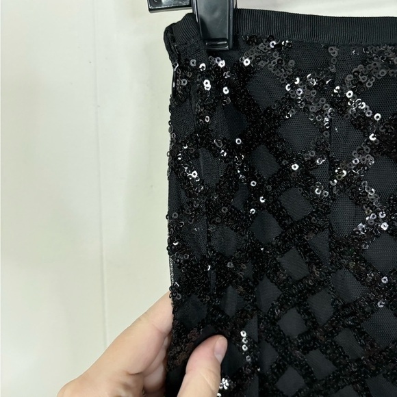 Ann Taylor black sequins midi skirt size 2 new - Picture 4 of 5